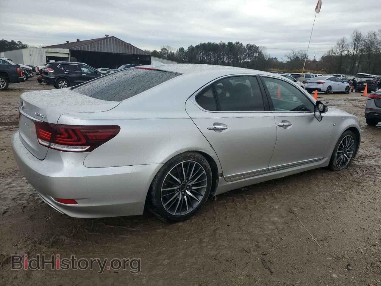 2014 LEXUS LS460 - VIN: JTHBL5EF5E5131640 - Photo 3