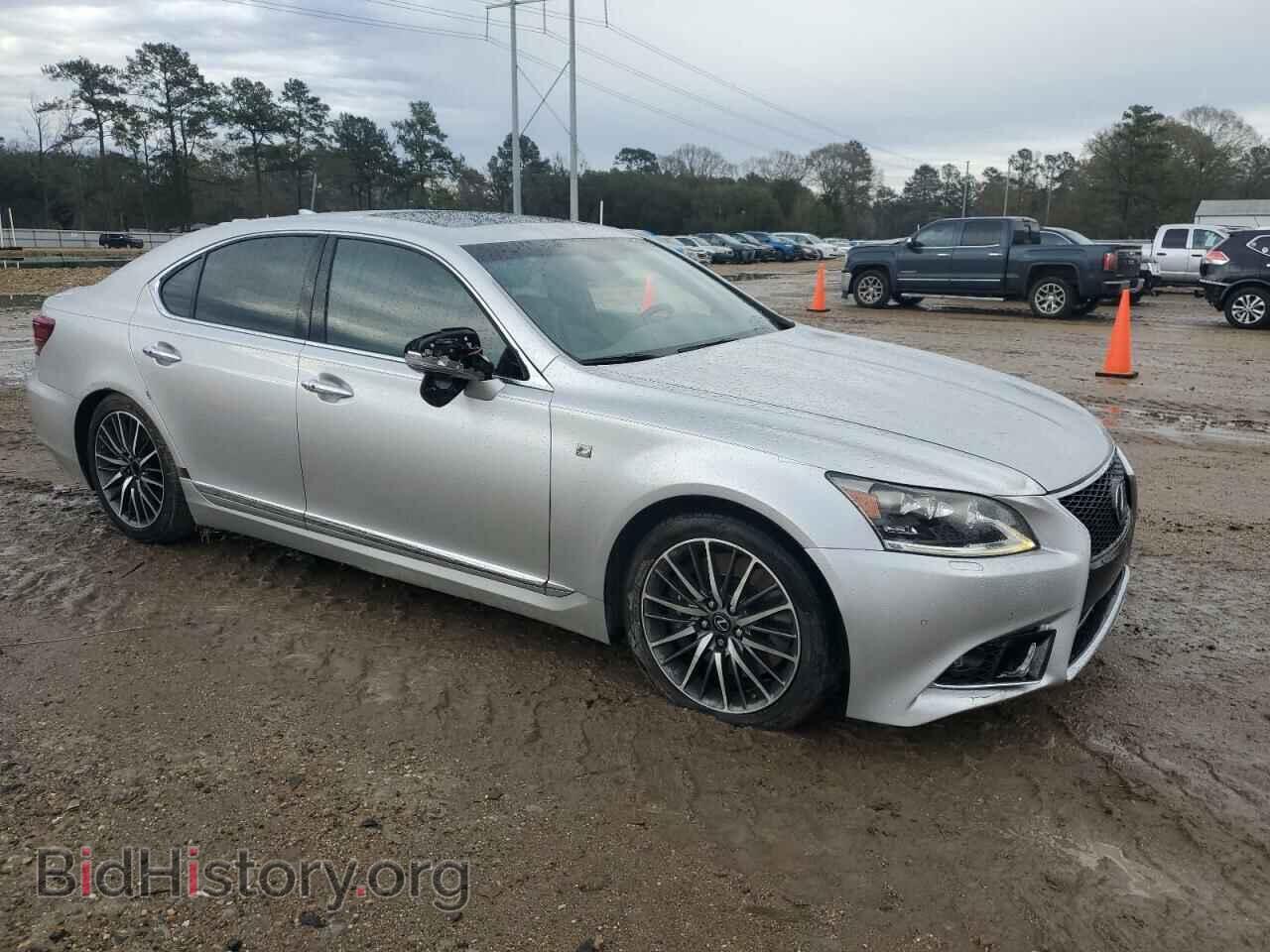 2014 LEXUS LS460 - VIN: JTHBL5EF5E5131640 - Photo 4