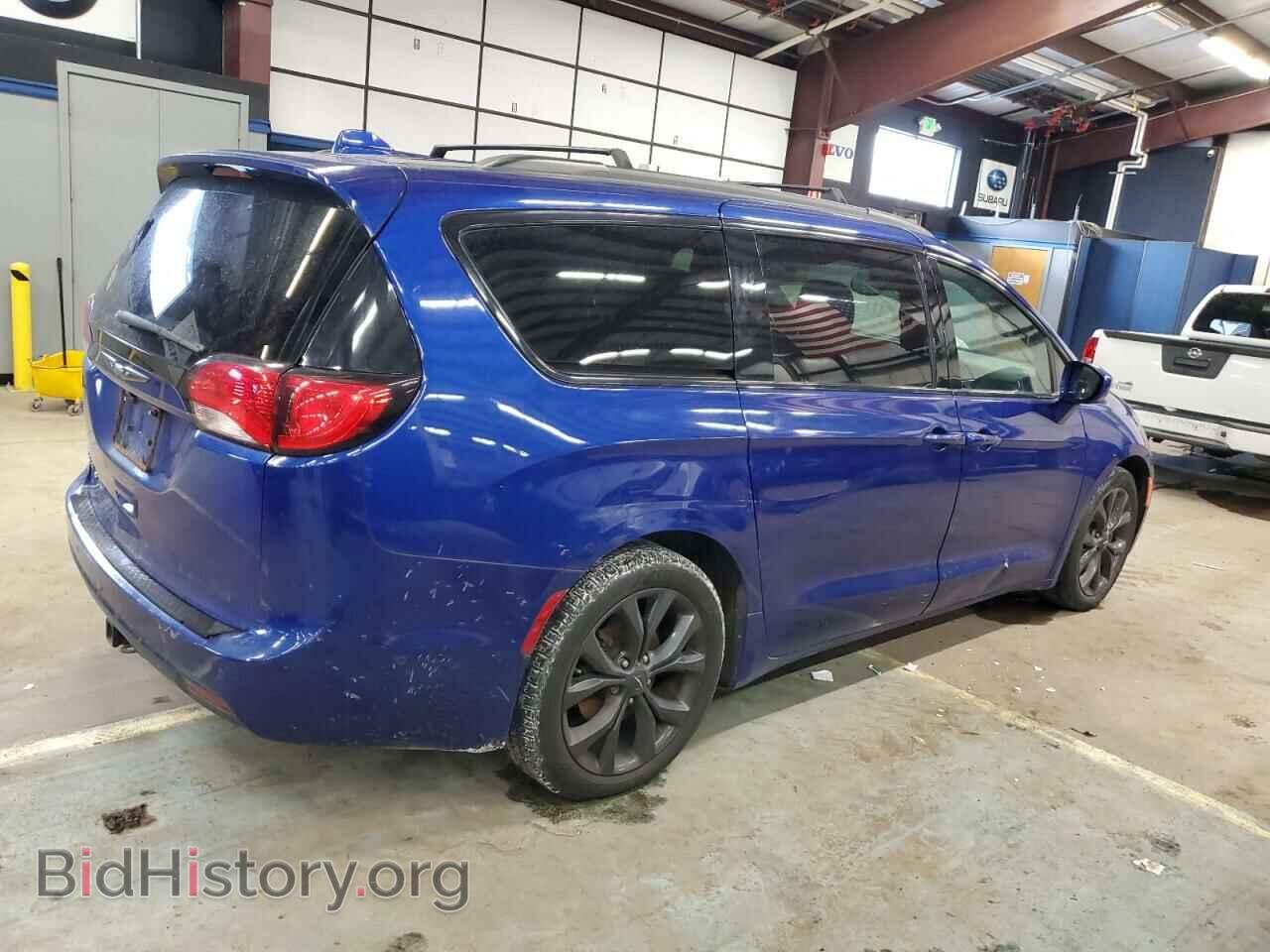 2019 CHRYSLER PACIFICA - VIN: 2C4RC1BG2KR584974 - Фото 3