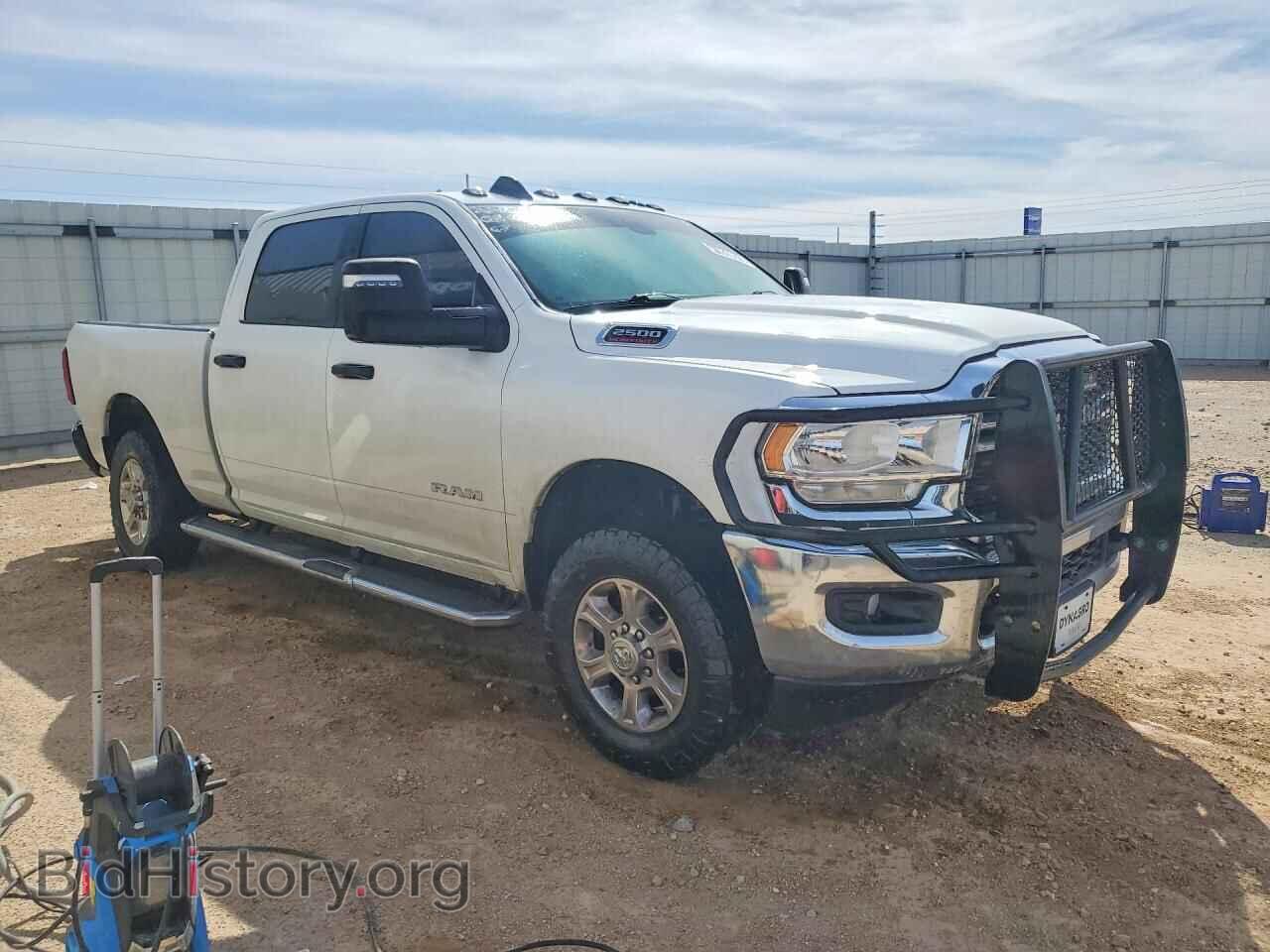 2023 RAM 2500 - VIN: 3C6UR5DJXPG514555 - Фото 4
