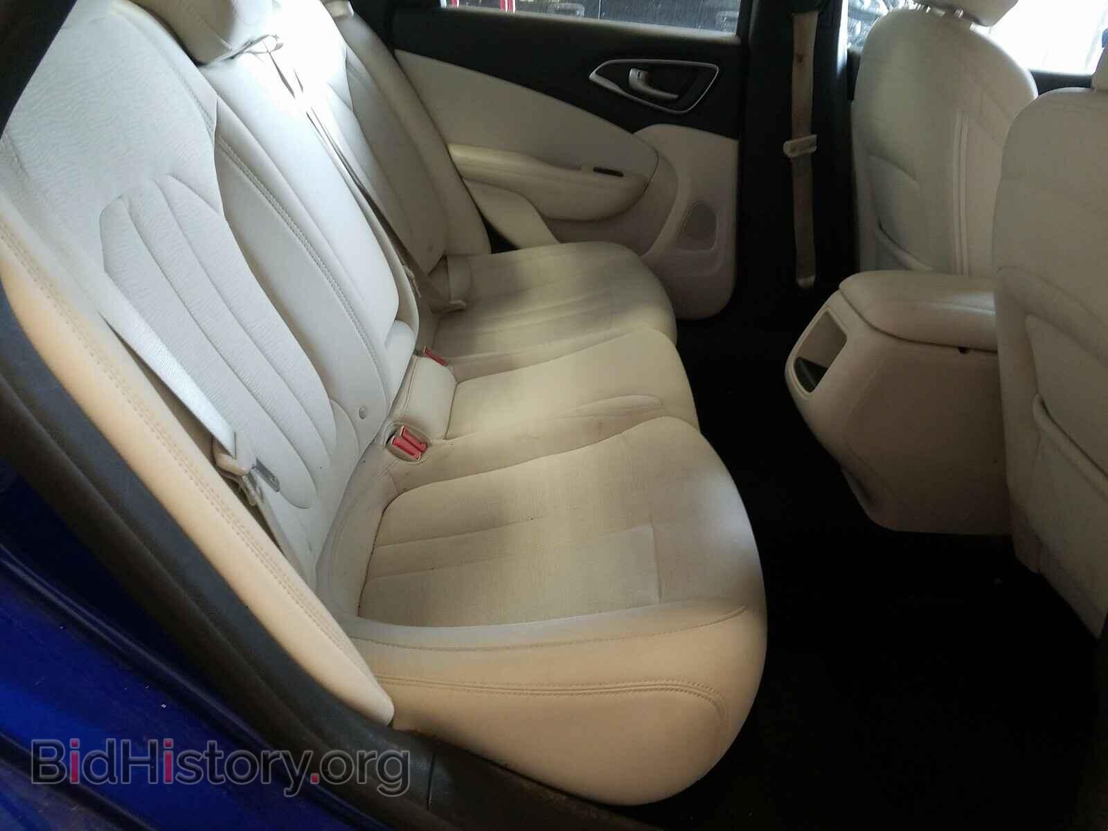2015 CHRYSLER 200 - VIN: 1C3CCCAB7FN536594 - Фото 6