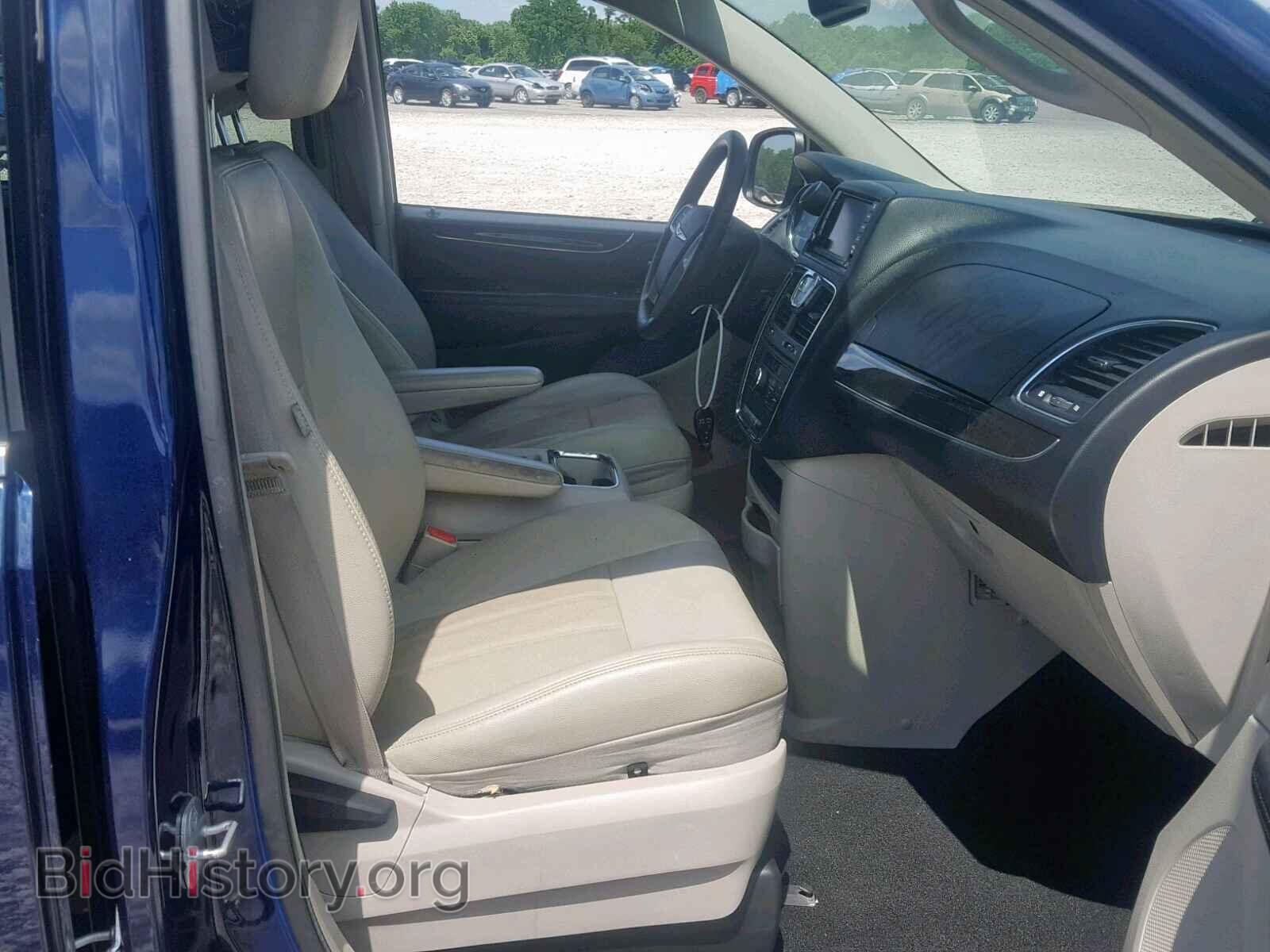 2013 CHRYSLER TOWN & COU - VIN: 2C4RC1BG1DR557798 - Фото 5