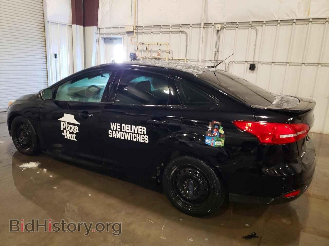 2016 FORD FOCUS - VIN: 1FADP3F22GL379461 - Photo 2