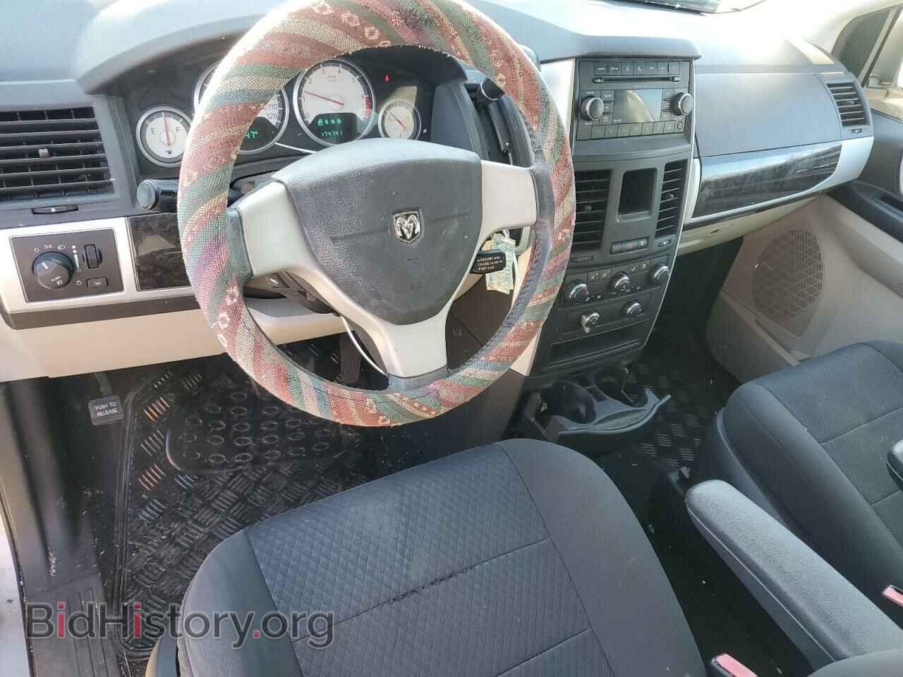 2010 DODGE CARAVAN - VIN: 2D4RN5D19AR126926 - Фото 8