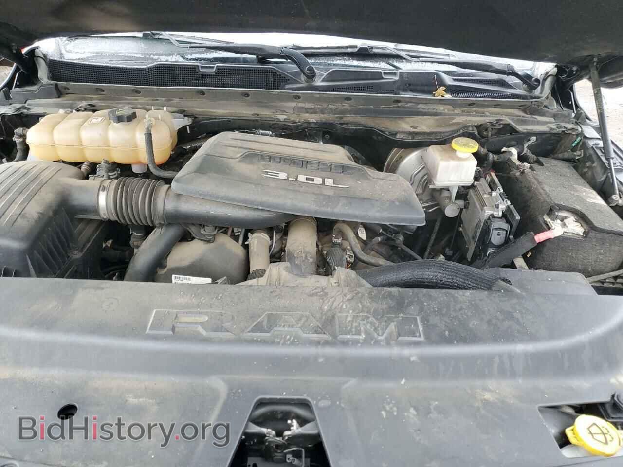 2020 RAM 1500 - VIN: 1C6SRFFM4LN289989 - Фото 11