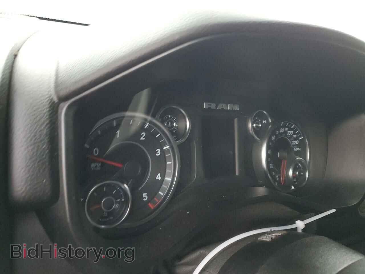 2020 RAM 1500 - VIN: 1C6SRFFM4LN289989 - Фото 9
