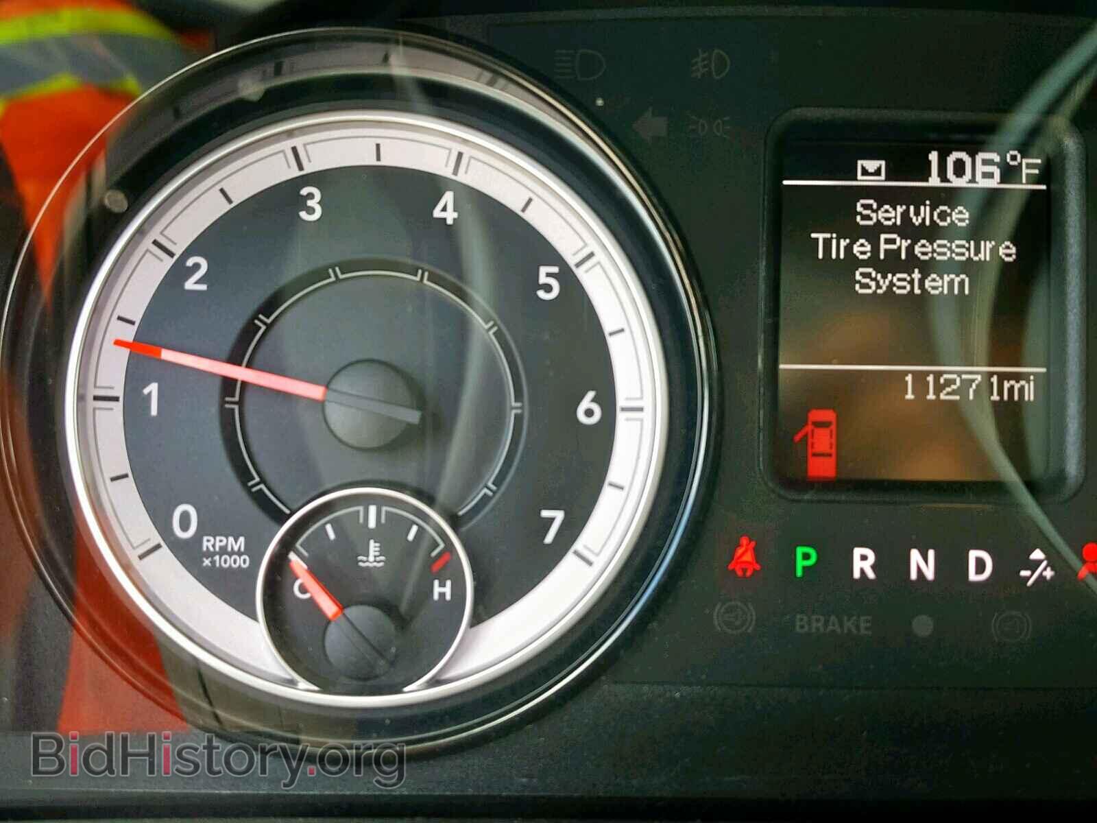2018 RAM 1500 ST - VIN: 1C6RR6FG0JS347295 - Фото 8