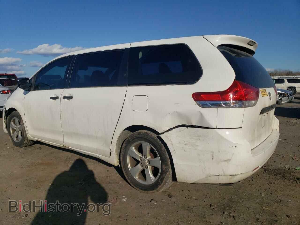 2014 TOYOTA All Models - VIN: 5TDZK3DC4ES429301 - Фото 2