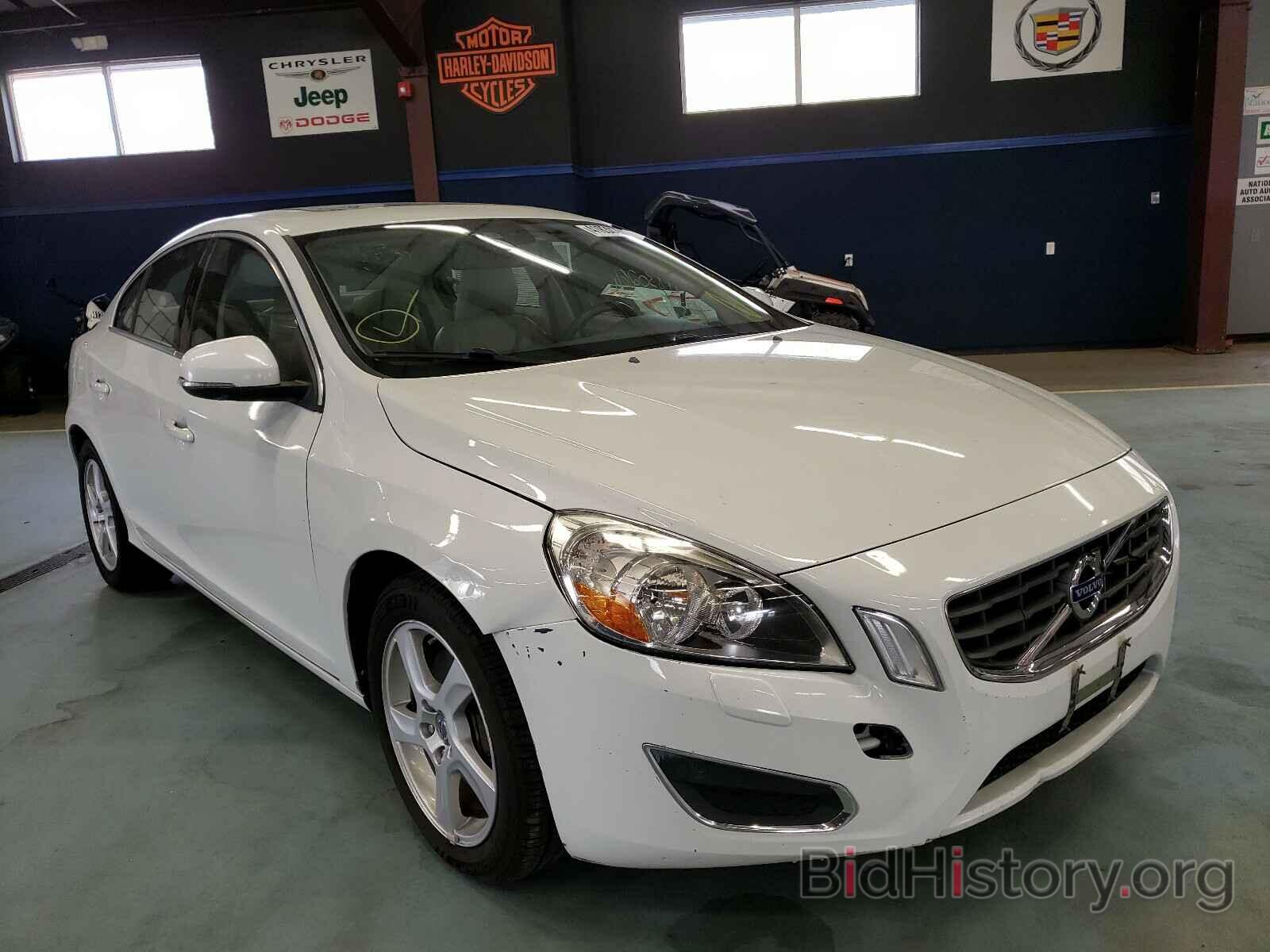 Photo YV1622FS3C2051181 - VOLVO S60 2012