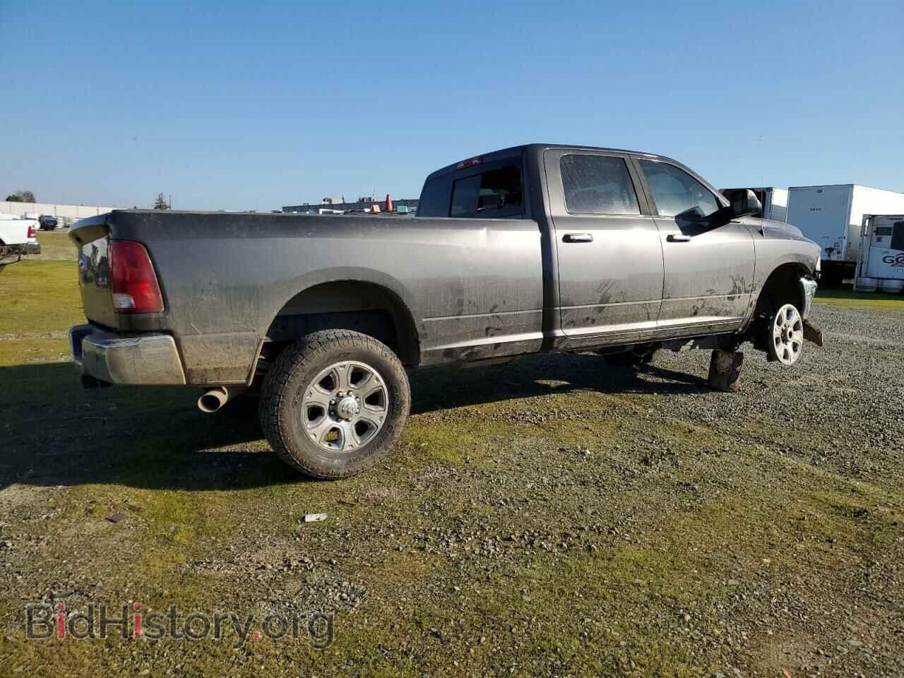 2016 RAM All Models - VIN: 3C63R3HLXGG372543 - Photo 3