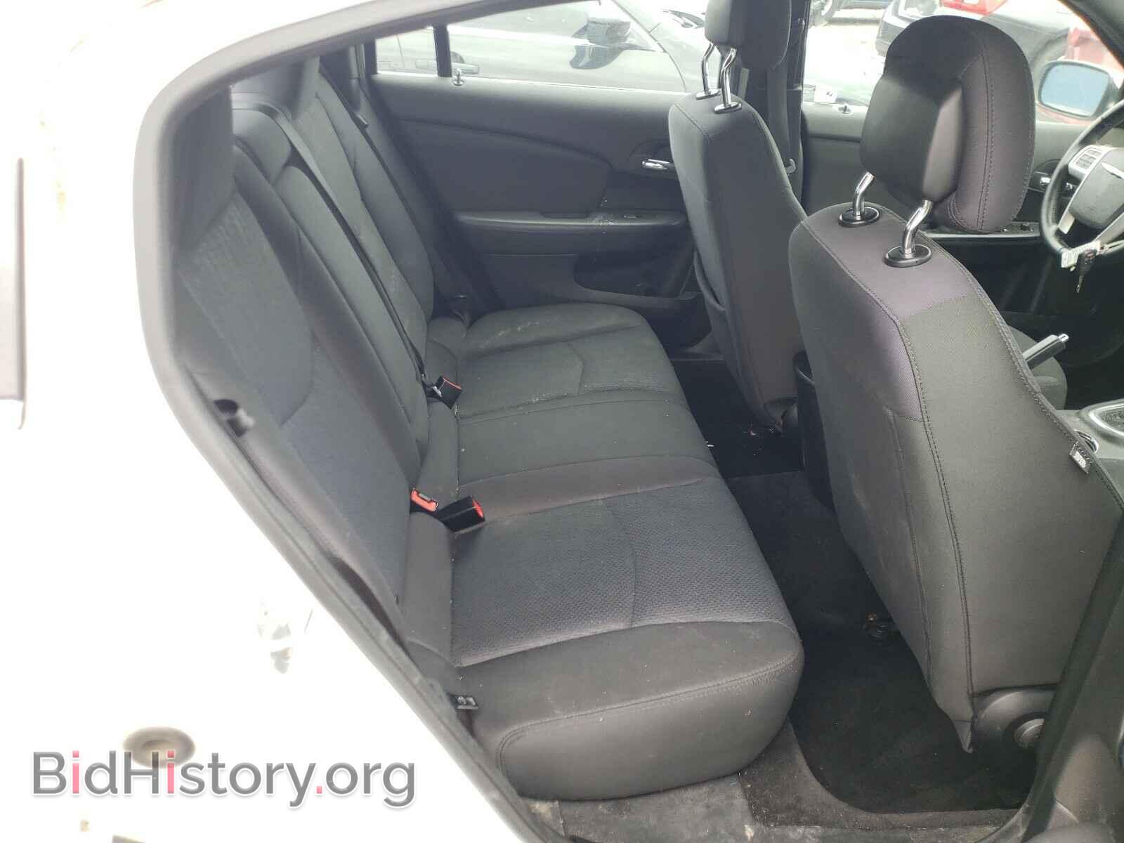 2012 CHRYSLER 200 - VIN: 1C3CCBBB9CN205522 - Фото 6