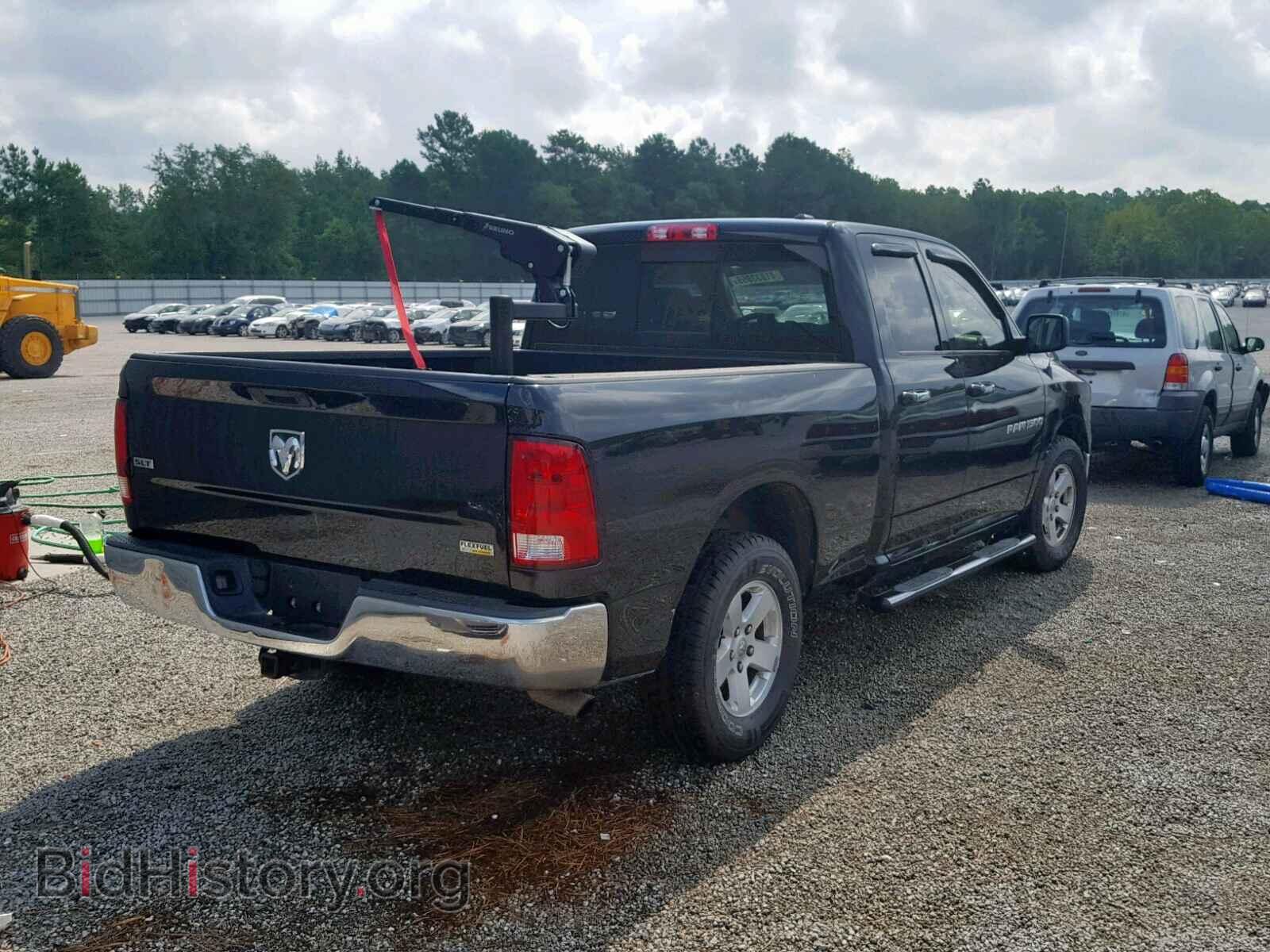 2011 DODGE RAM 1500 - VIN: 1D7RB1GP8BS560811 - Фото 4