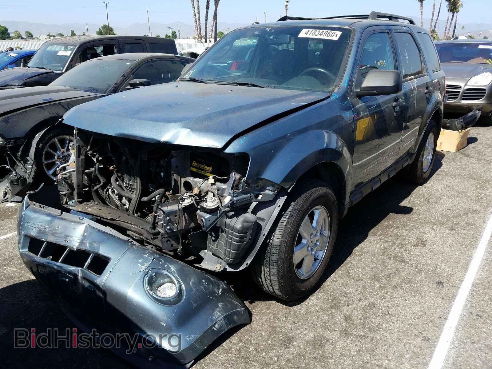 2011 FORD ESCAPE - VIN: 1FMCU0D73BKA44909 - Photo 2