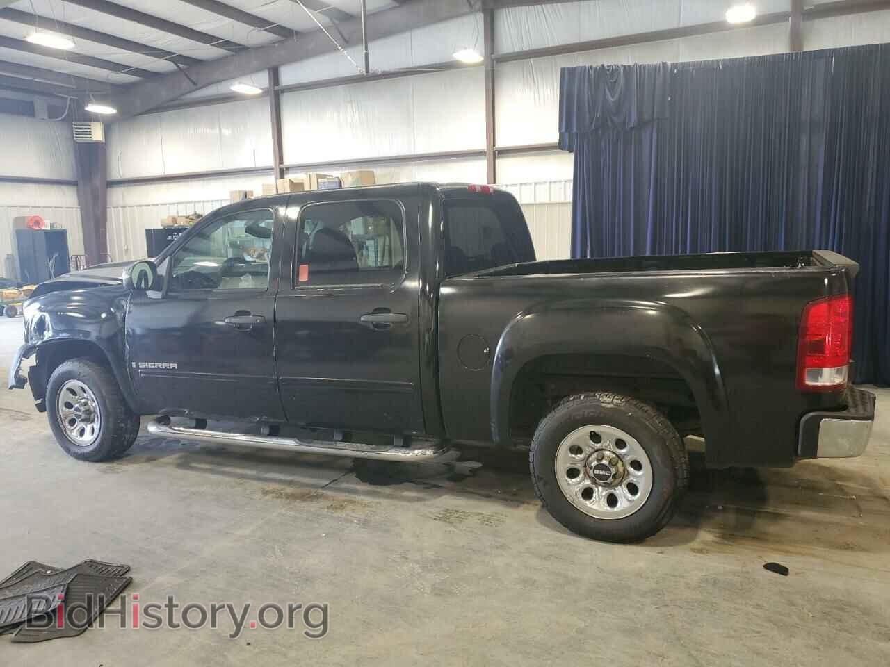 2008 GMC All Models - VIN: 2GTEC13C781157145 - Photo 2
