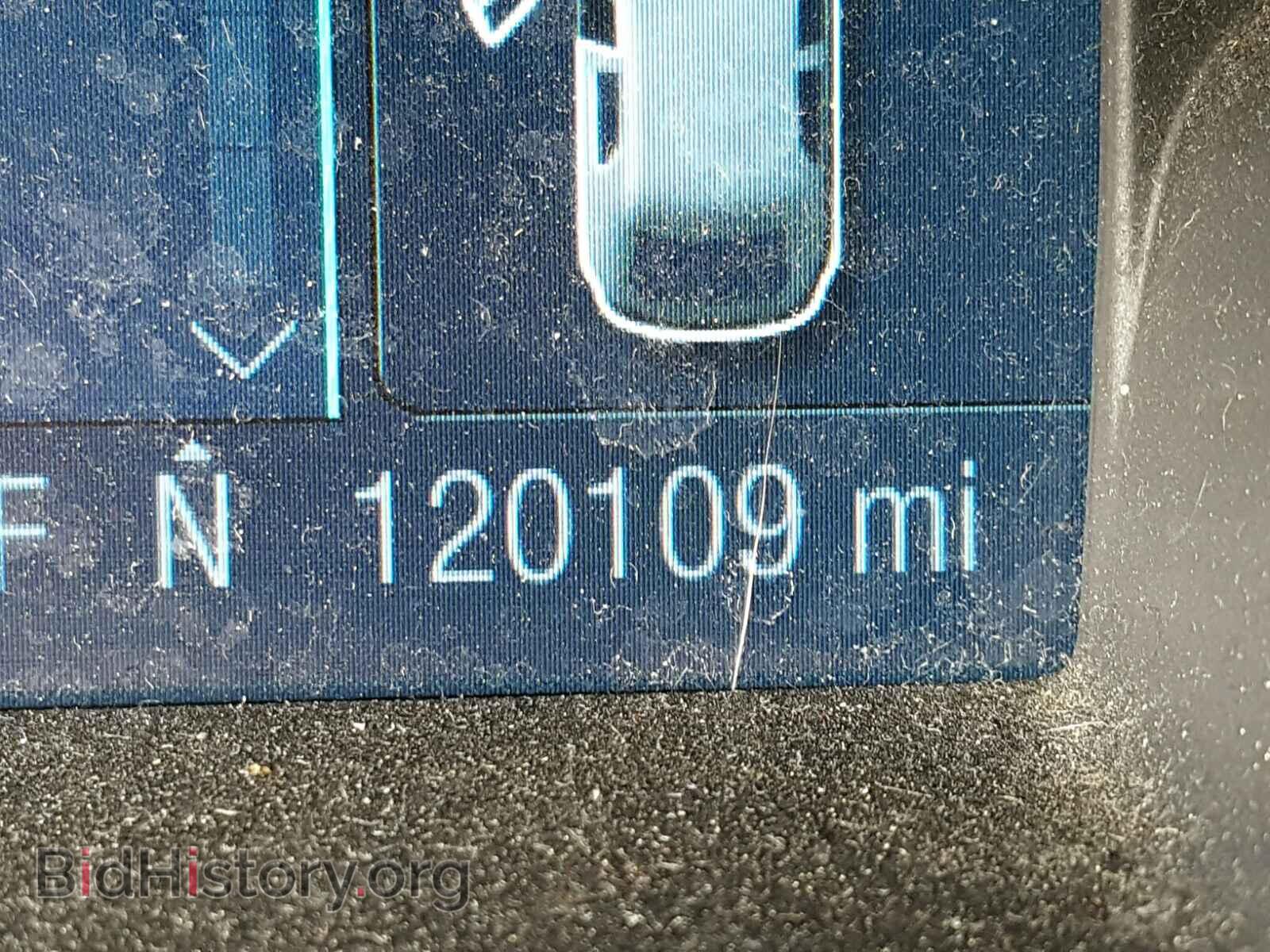 2012 Ford FOCUS (VIN 1FAHP3F24CL323808) — photo 8 of 10