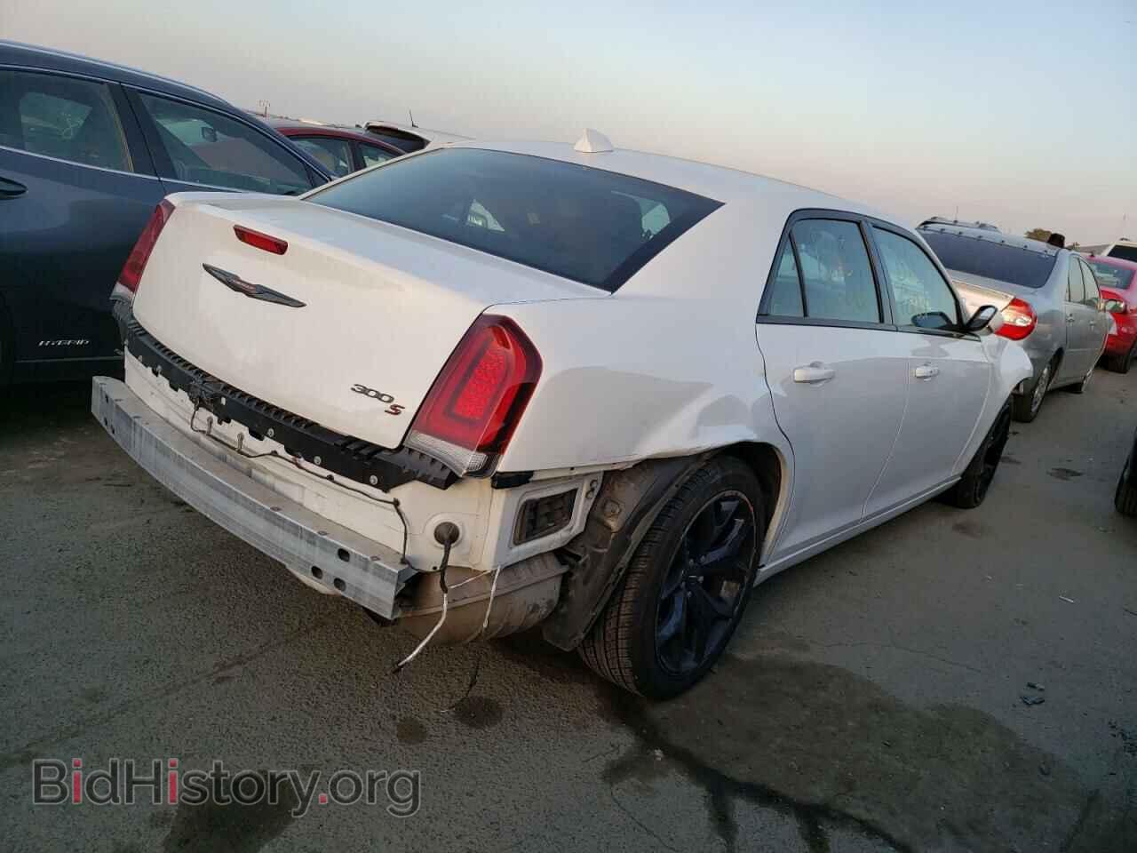 2021 CHRYSLER 300 - VIN: 2C3CCABG2MH545336 - Фото 3