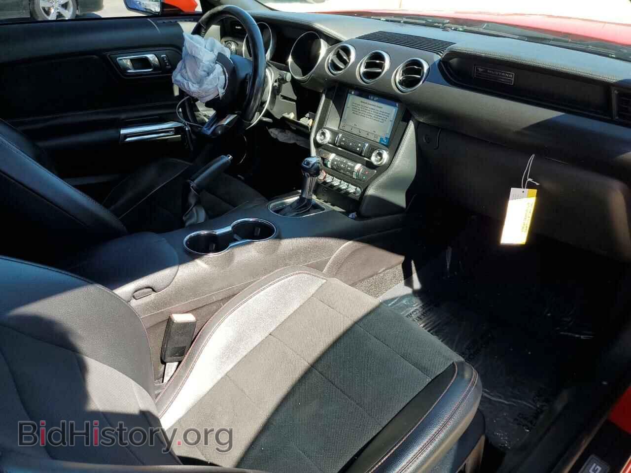 2019 FORD MUSTANG - VIN: 1FA6P8CF3K5166982 - Фото 8