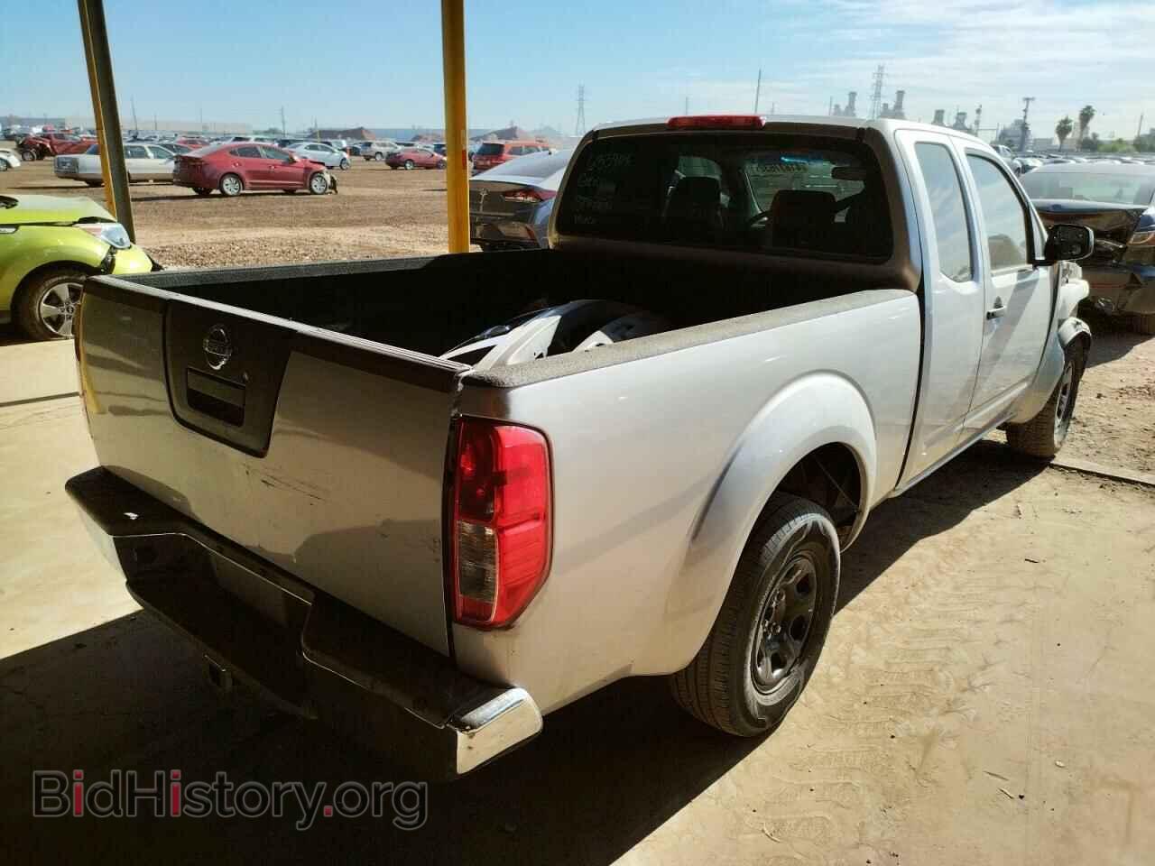 2011 NISSAN FRONTIER - VIN: 1N6BD0CT2BC424295 - Фото 4
