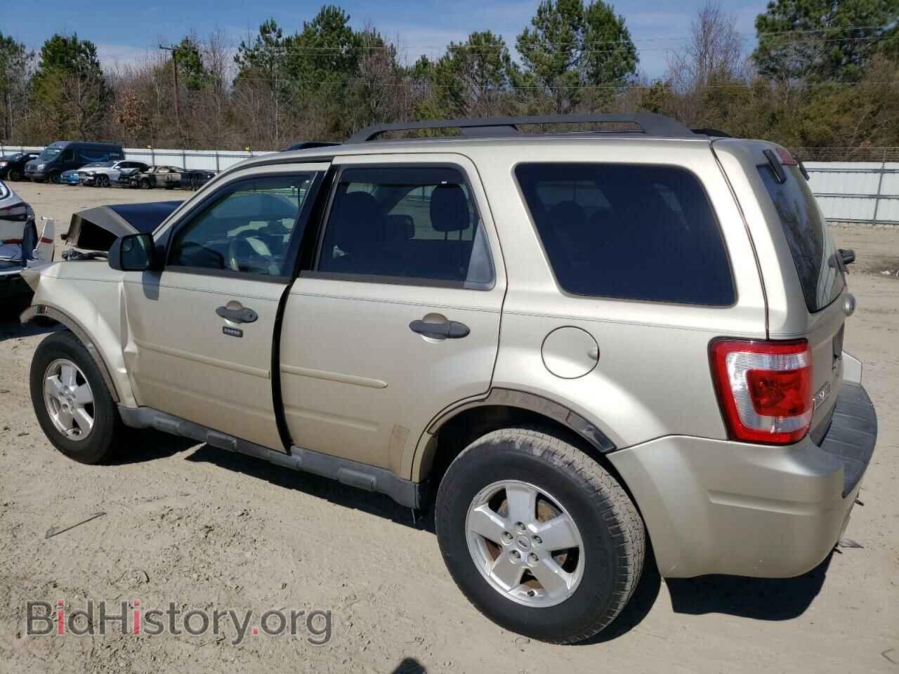 2010 FORD ESCAPE - VIN: 1FMCU0D76AKD38092 - Фото 2