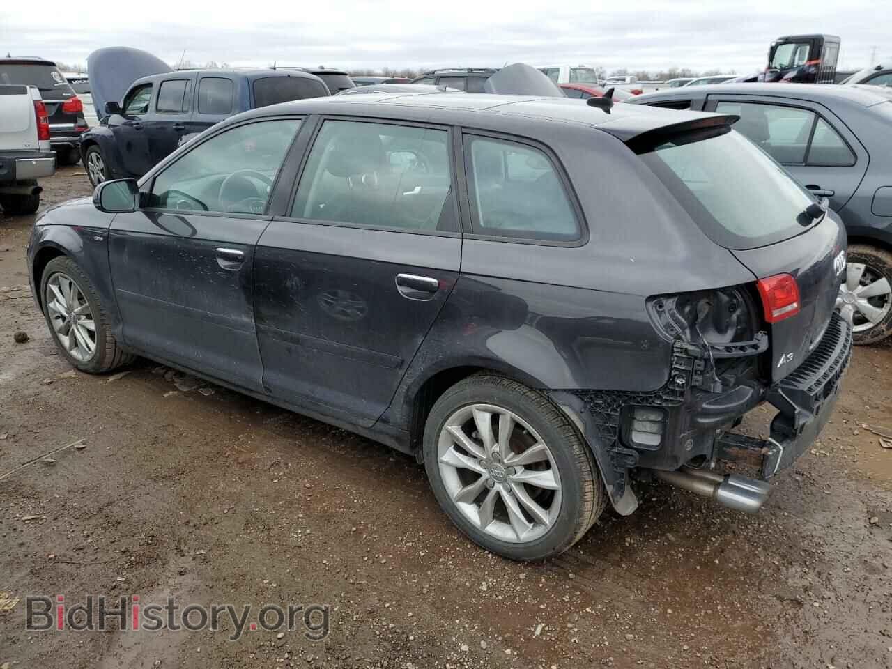 2013 AUDI A3 - VIN: WAUBEAFMXDA003267 - Photo 2