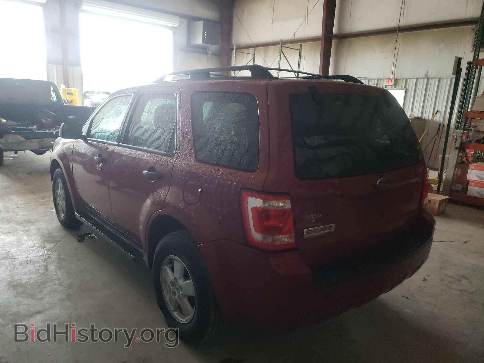 2011 FORD ESCAPE - VIN: 1FMCU0D75BKA47567 - Фото 3