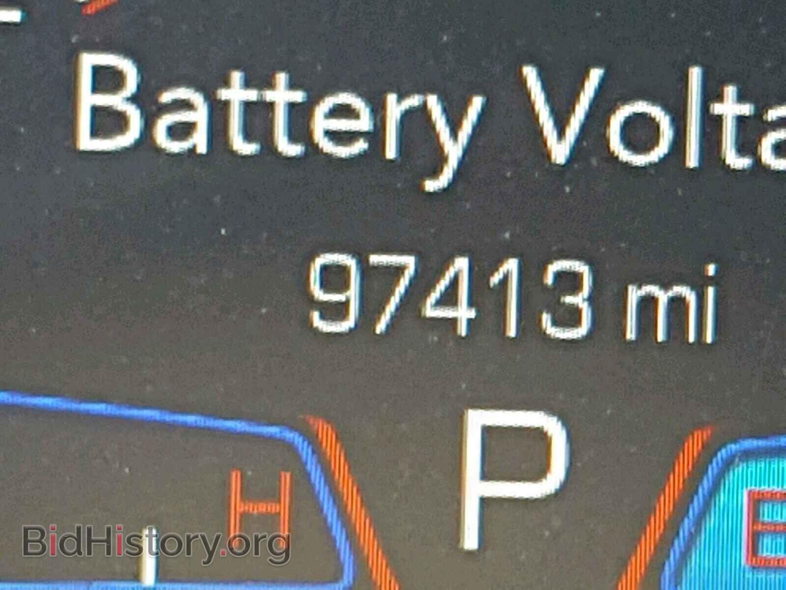 2016 CHRYSLER 300 - VIN: 2C3CCABG8GH268874 - Фото 8
