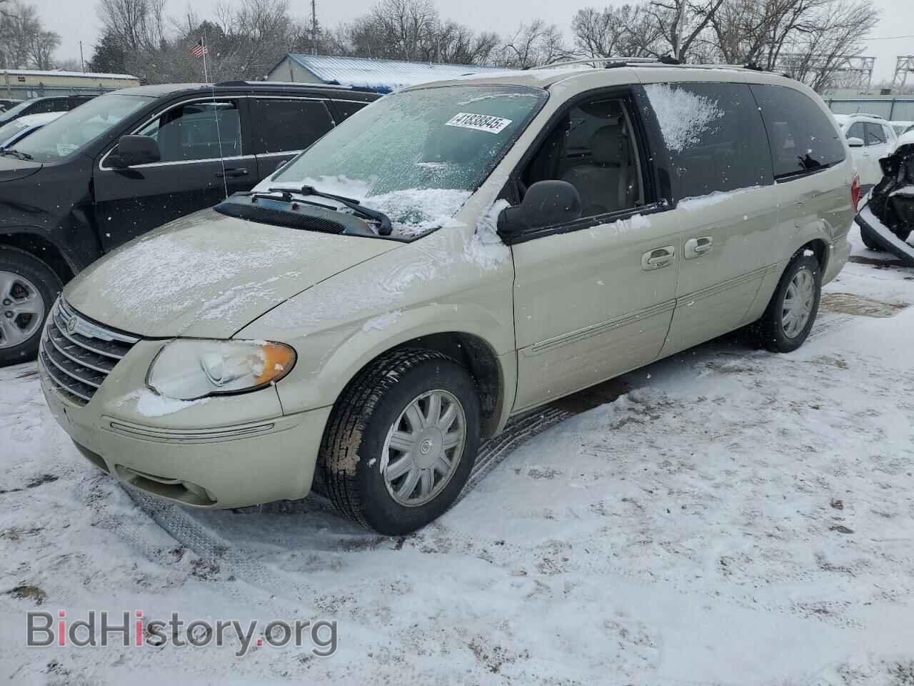 Фотография 2C8GP64L25R473914 - CHRYSLER MINIVAN 2005