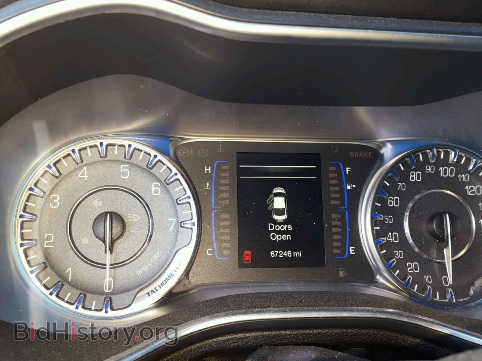 2015 CHRYSLER 200 - VIN: 1C3CCCAB7FN636727 - Photo 8