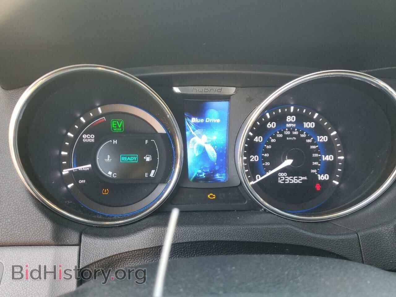 2012 HYUNDAI SONATA - VIN: KMHEC4A45CA055107 - Фото 9