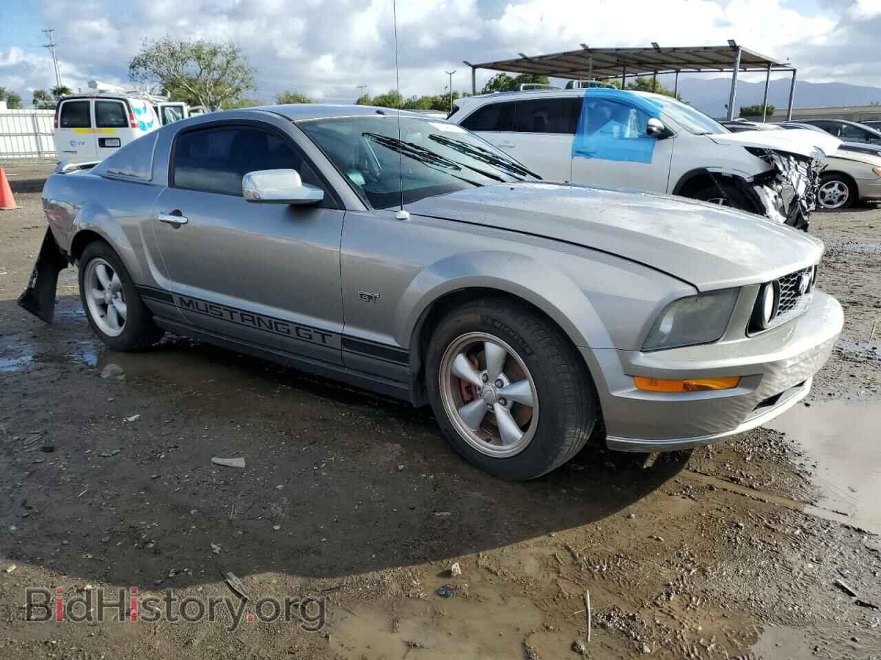 2008 FORD MUSTANG - VIN: 1ZVHT82H585106208 - Фото 4