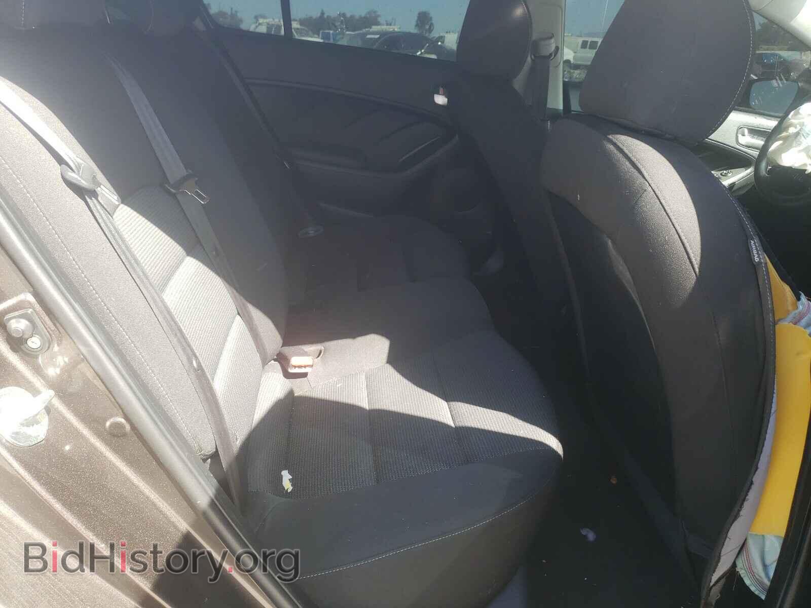 2017 KIA FORTE - VIN: 3KPFK4A77HE154103 - Фото 6