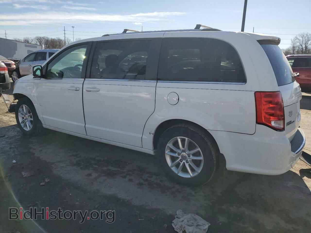 2018 DODGE CARAVAN - VIN: 2C4RDGCG4JR238888 - Фото 2