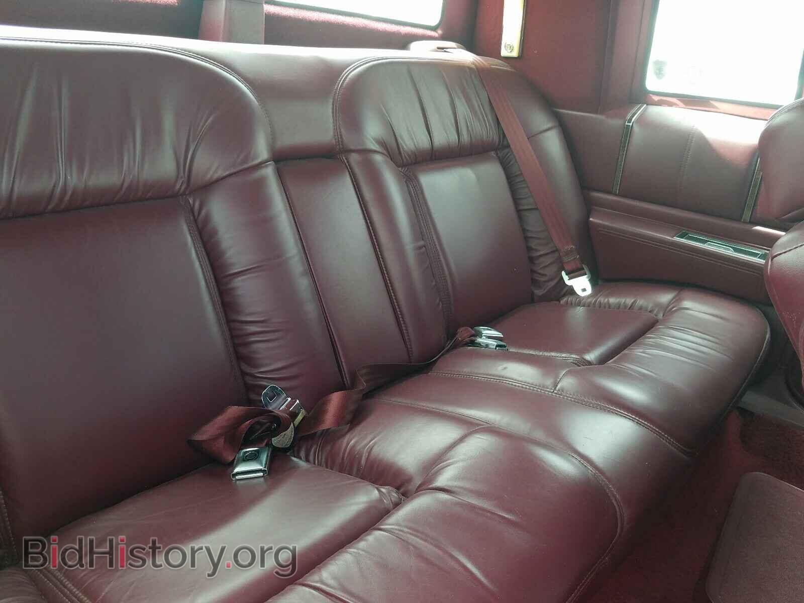 1992 CADILLAC DEVILLE - VIN: 1G6CD13B8N4247130 - Photo 6