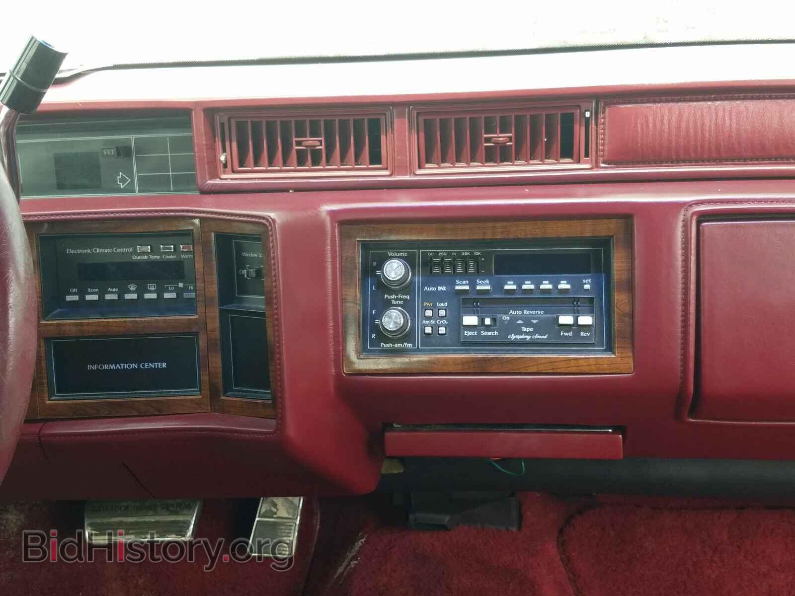 1992 CADILLAC DEVILLE - VIN: 1G6CD13B8N4247130 - Photo 9