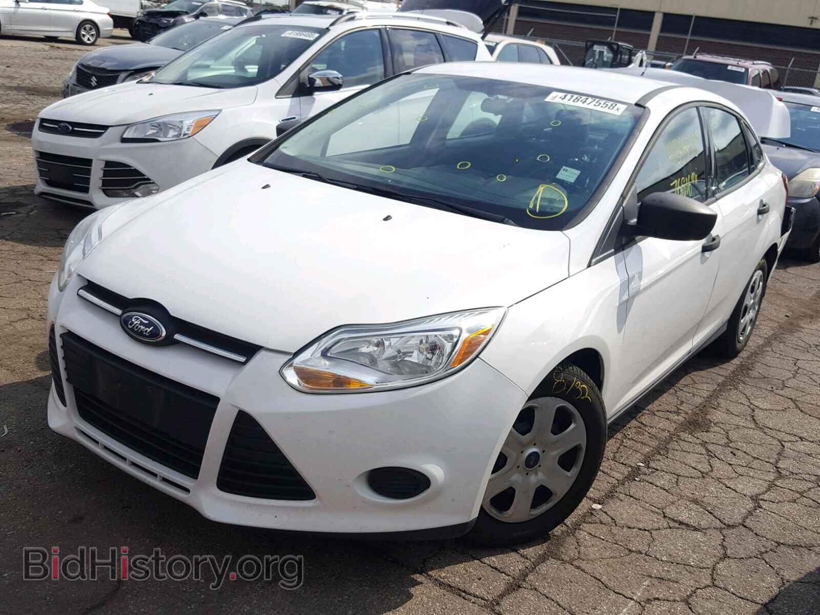 2012 Ford FOCUS (VIN 1FAHP3E20CL299301) — фото 2 из 10