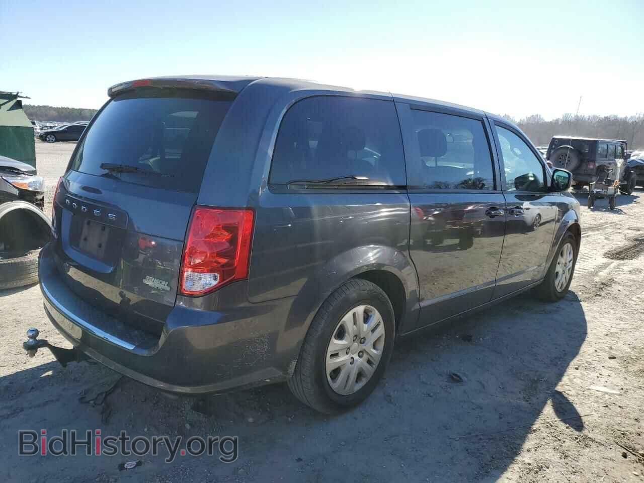 2018 DODGE CARAVAN - VIN: 2C4RDGBGXJR137047 - Фото 3