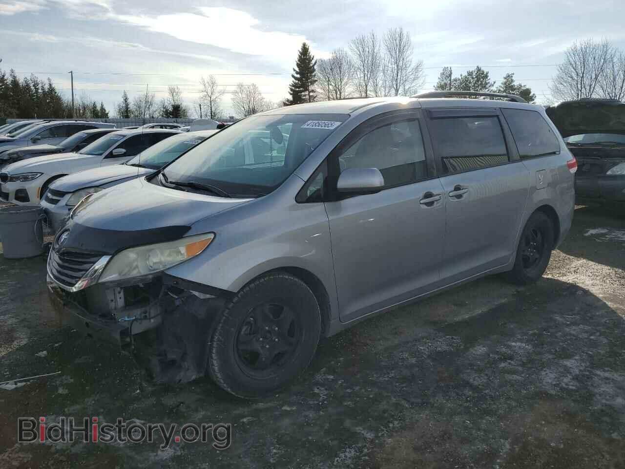 Photo 5TDKK3DC3BS125213 - TOYOTA All Models 2011