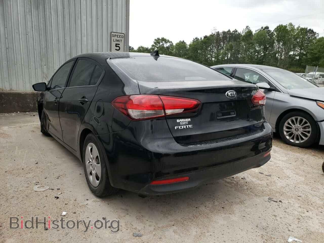 2017 KIA FORTE - VIN: 3KPFK4A75HE049138 - Фото 3