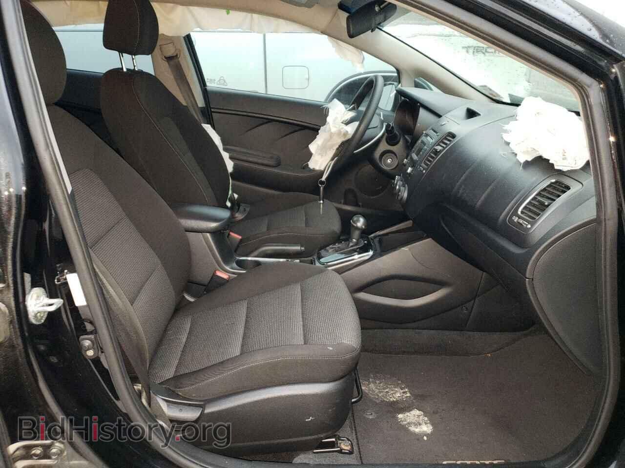 2017 KIA FORTE - VIN: 3KPFK4A75HE049138 - Фото 5