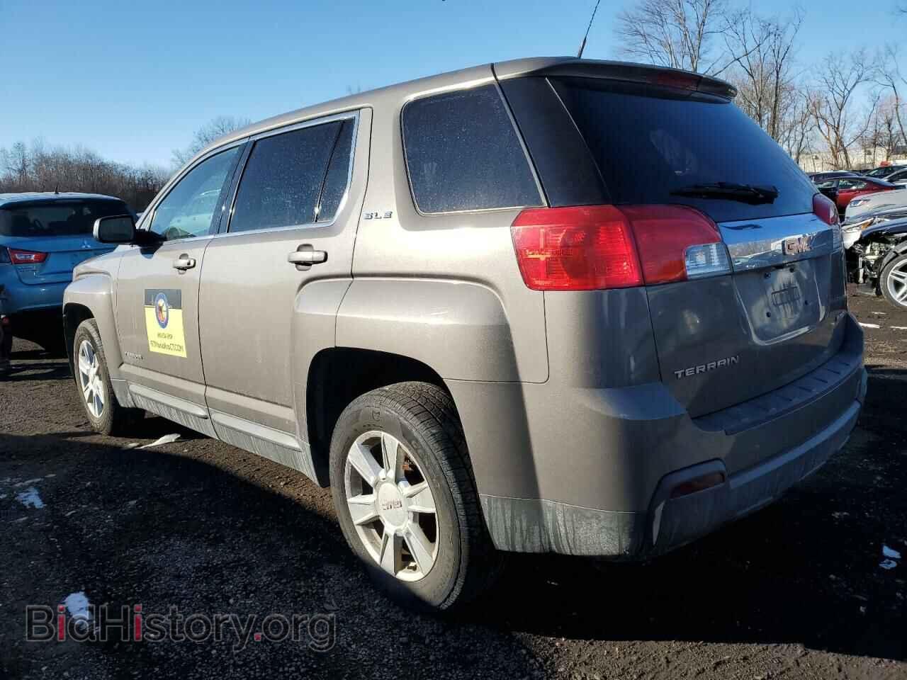2011 GMC TERRAIN - VIN: 2CTFLREC9B6366627 - Photo 2