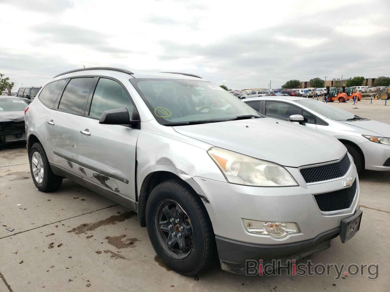 Photo 1GNLREED5AS111782 - CHEVROLET TRAVERSE 2010
