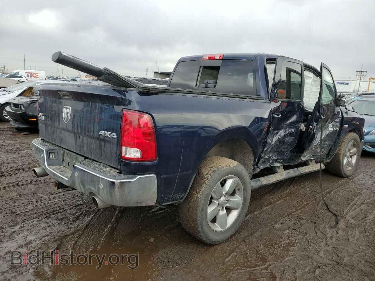 2018 RAM 1500 - VIN: 3C6RR7LT6JG230240 - Фото 3