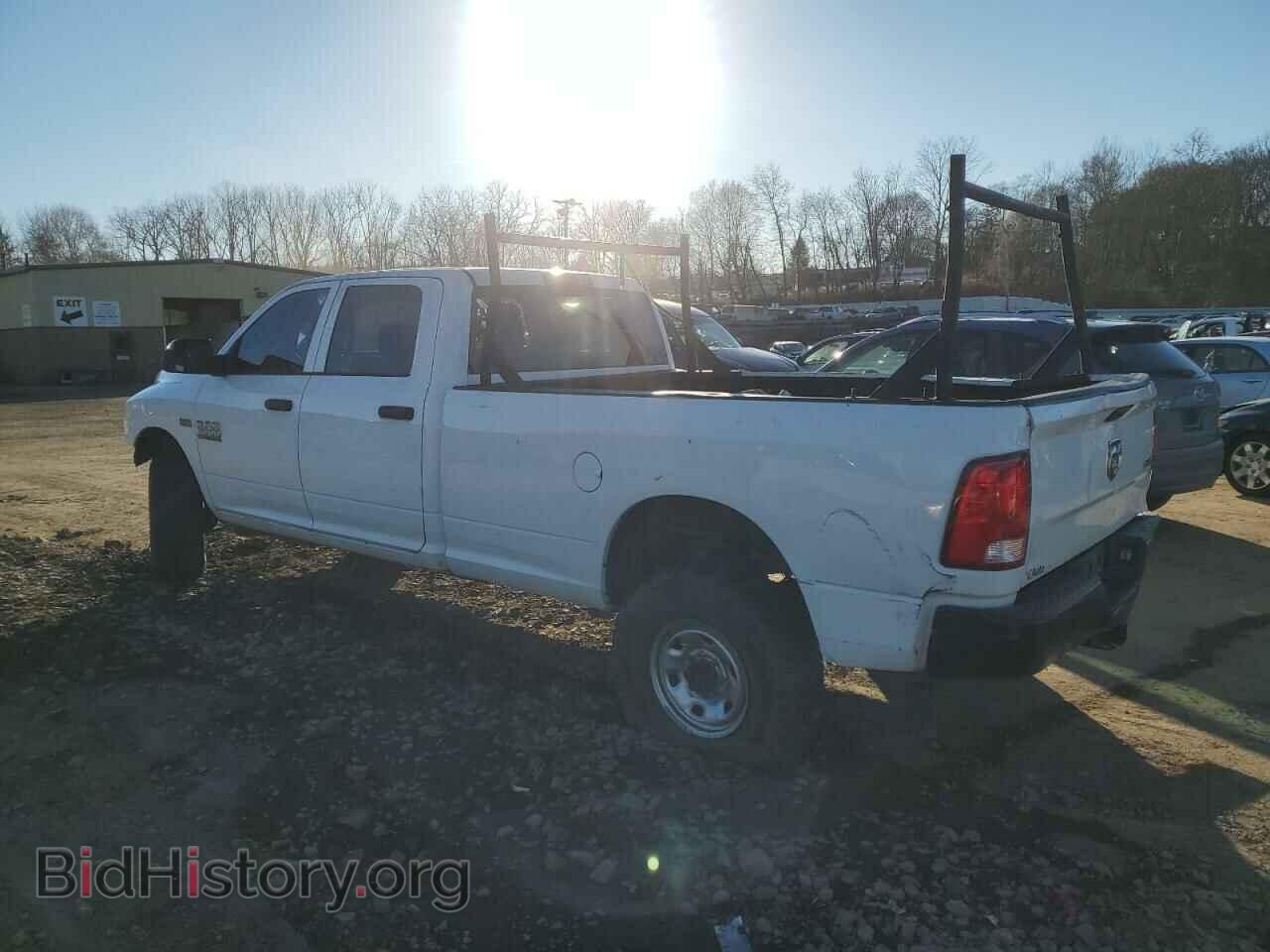 2018 RAM All Models - VIN: 3C6TR5HTXJG242216 - Фото 2