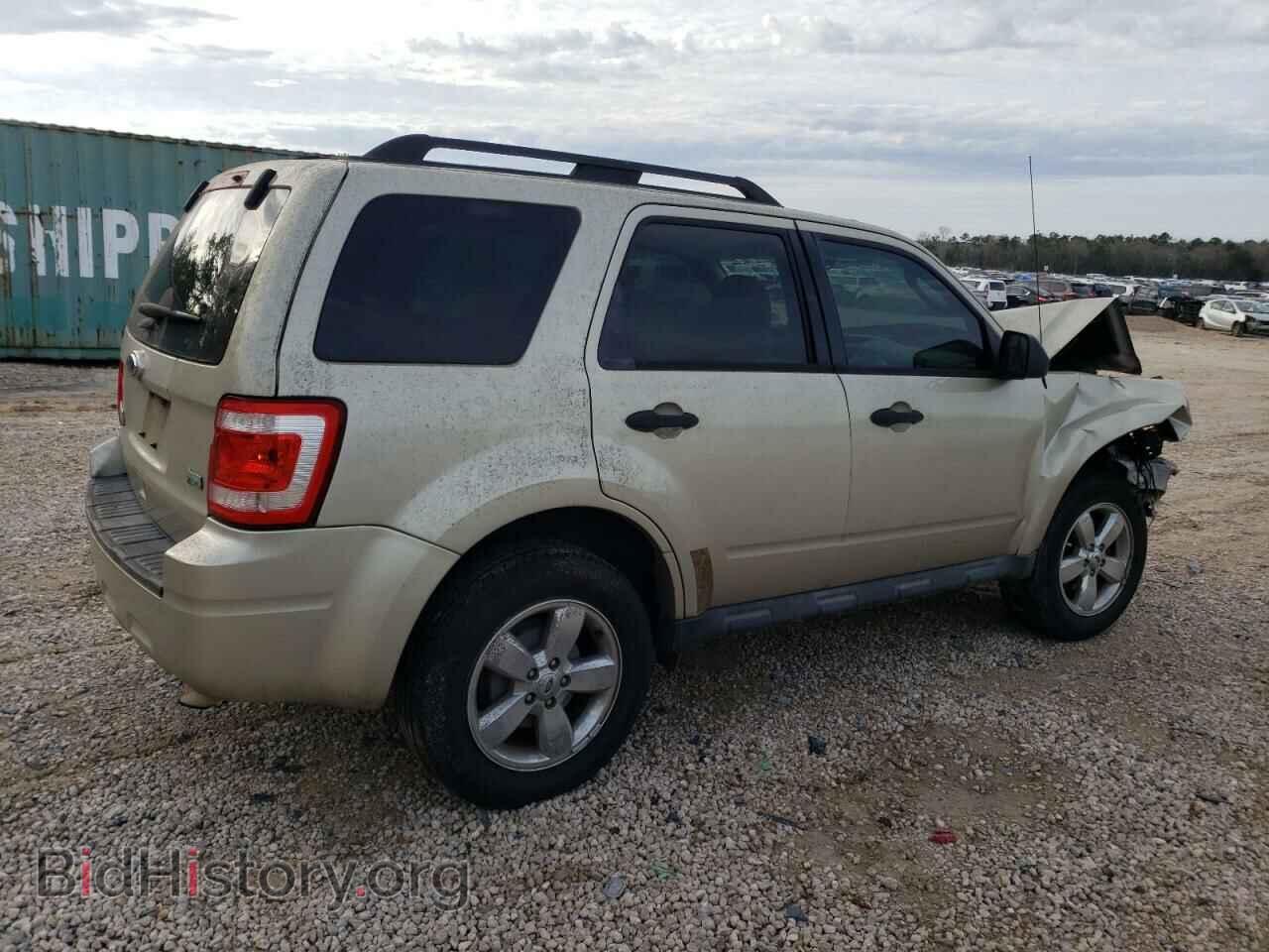 2011 FORD ESCAPE - VIN: 1FMCU0DG6BKC02370 - Фото 3