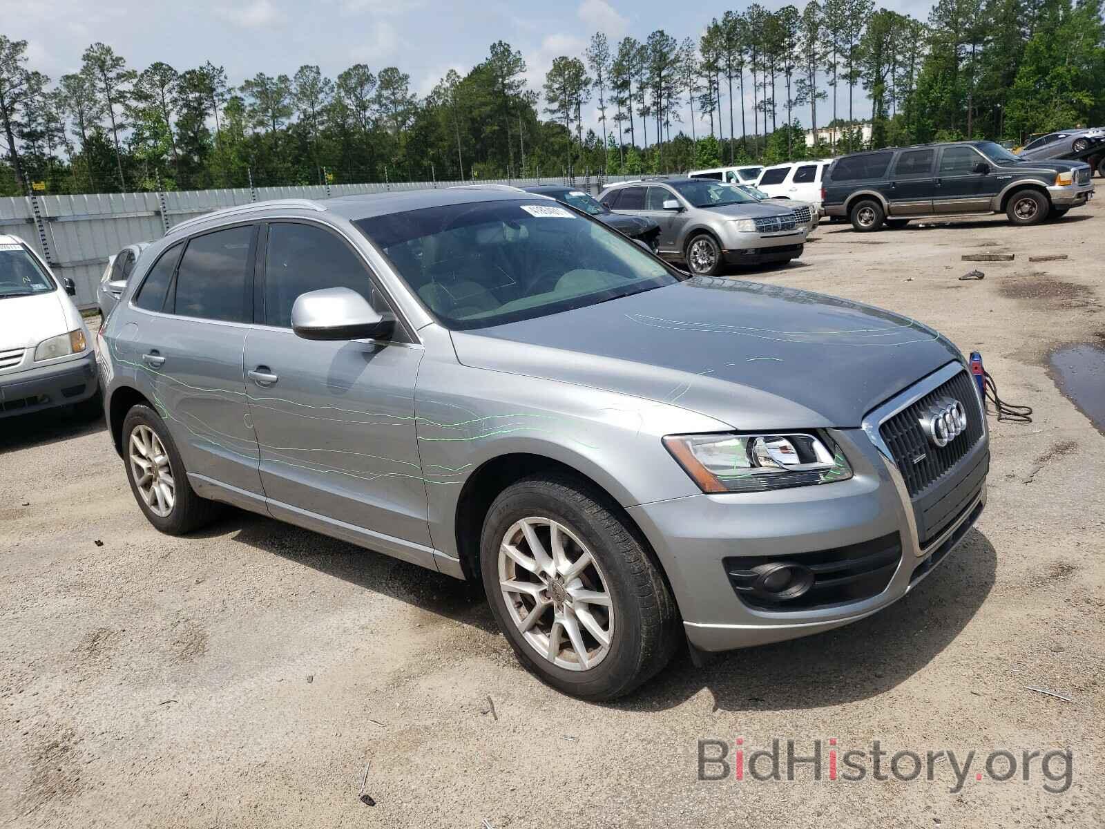 Фотография WA1CFAFP0BA028197 - AUDI Q5 2011