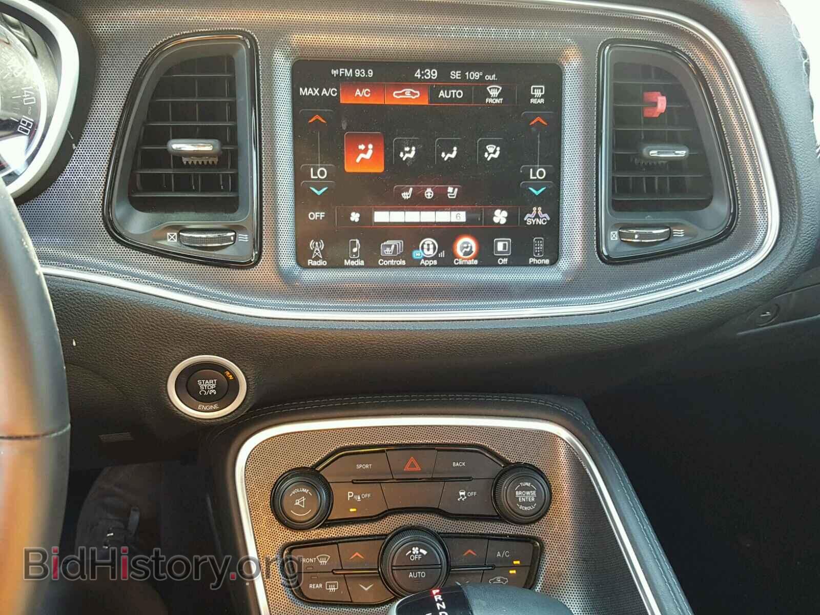 2016 DODGE CHALLENGER - VIN: 2C3CDZAG2GH209400 - Фото 9