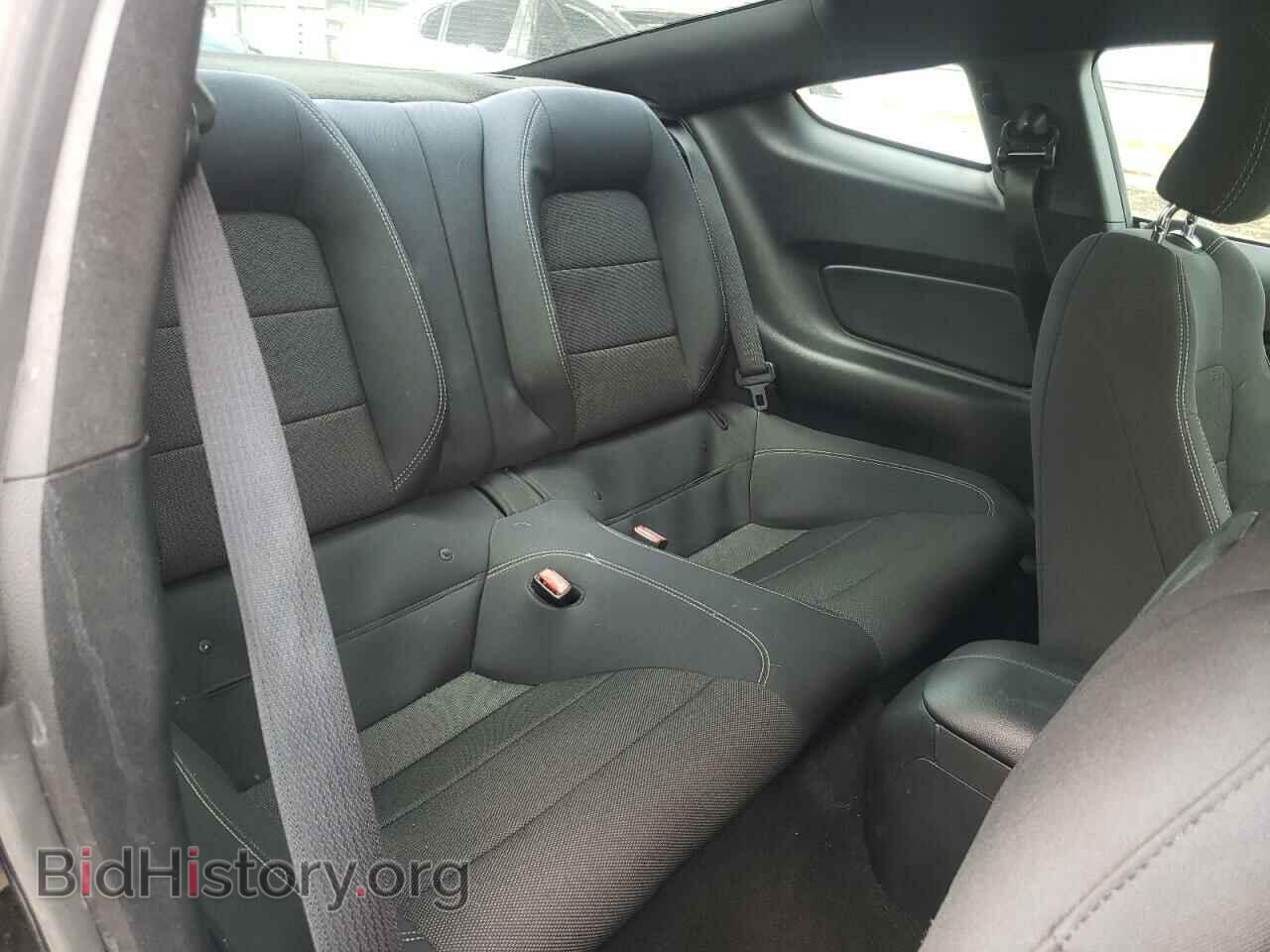 2016 FORD MUSTANG - VIN: 1FA6P8AM2G5335592 - Фото 6