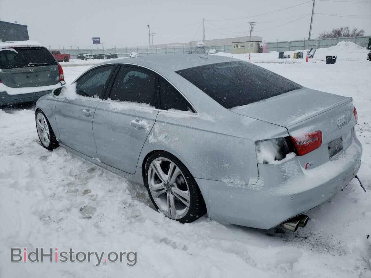 2013 AUDI S6/RS6 - VIN: WAUF2AFC7DN125112 - Фото 2