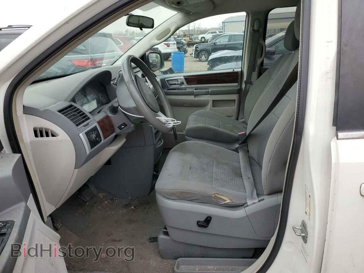 2010 CHRYSLER MINIVAN - VIN: 2A4RR5D10AR348010 - Photo 7