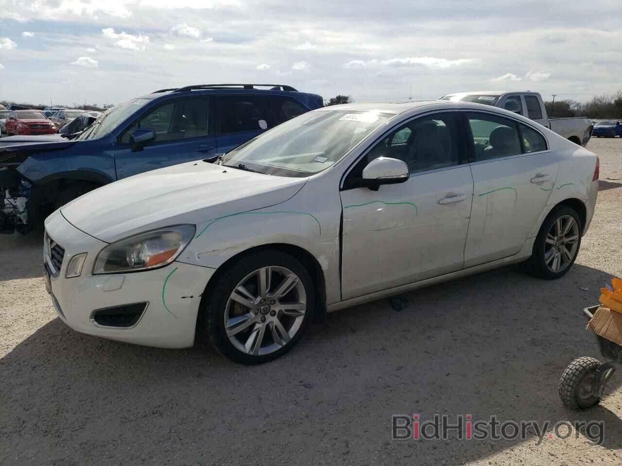 Photo YV1902FH5D1231275 - VOLVO S60 2013